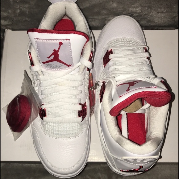 fake jordan 4 metallic red